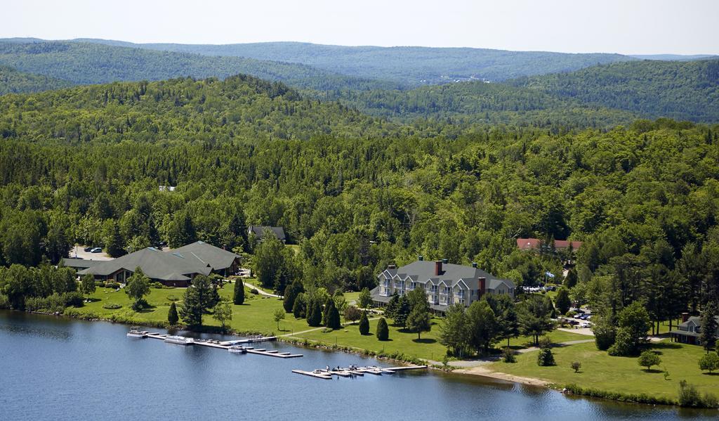 Auberge Du Lac-A-L'Eau-Claire Saint-Alexis-des-Monts Dış mekan fotoğraf