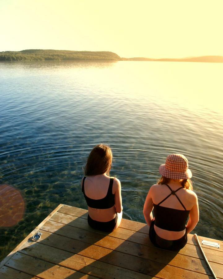 Auberge Du Lac-A-L'Eau-Claire Saint-Alexis-des-Monts Dış mekan fotoğraf